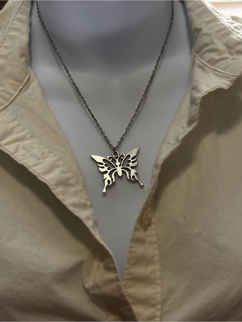 Butterfly Pendant Necklace in Silver - Elegant Women’s Jewelry